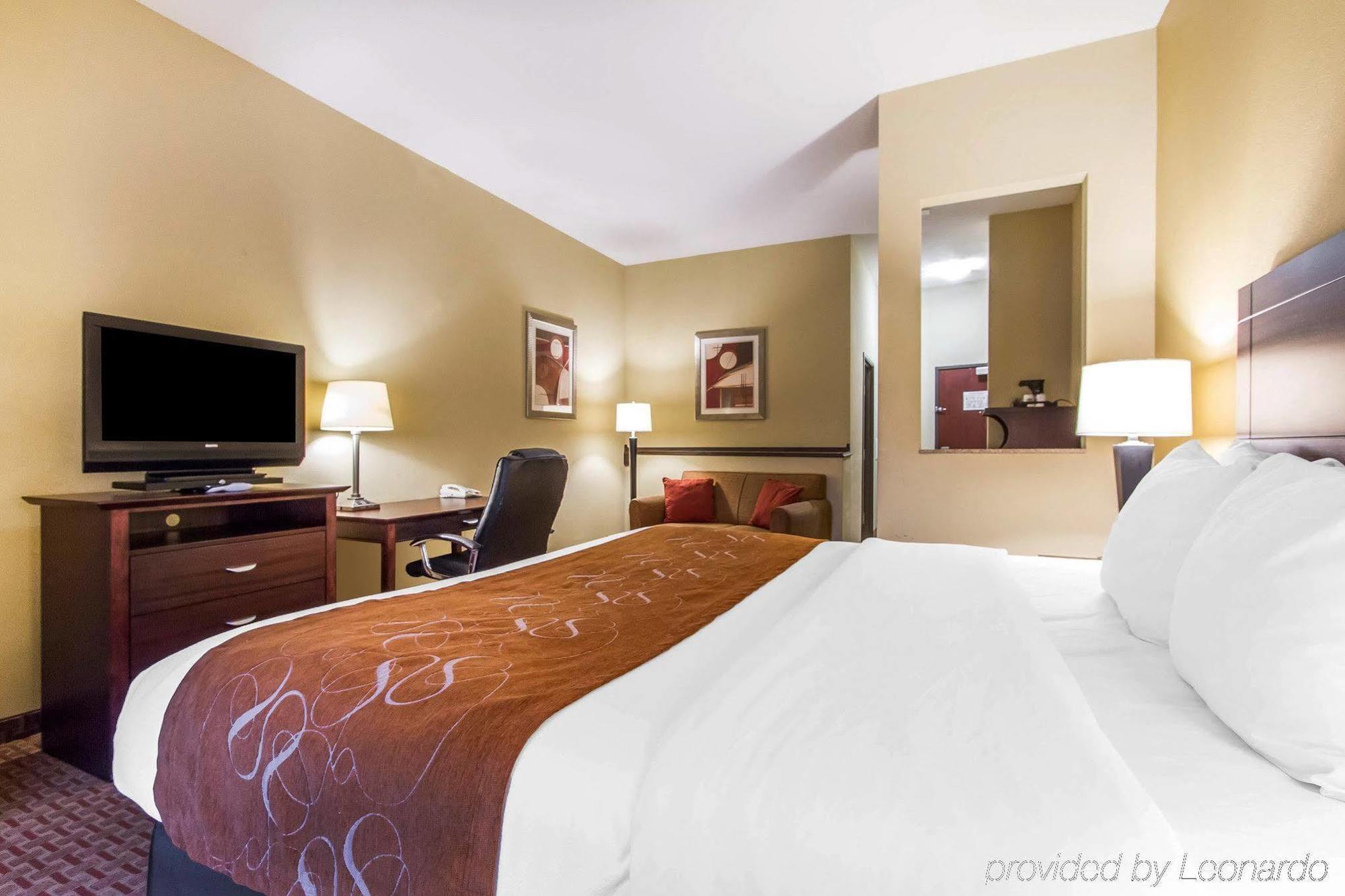 Comfort Suites Airport South Монтгомъри Екстериор снимка